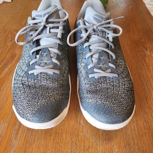 Nike mamba instinct platinum kobe